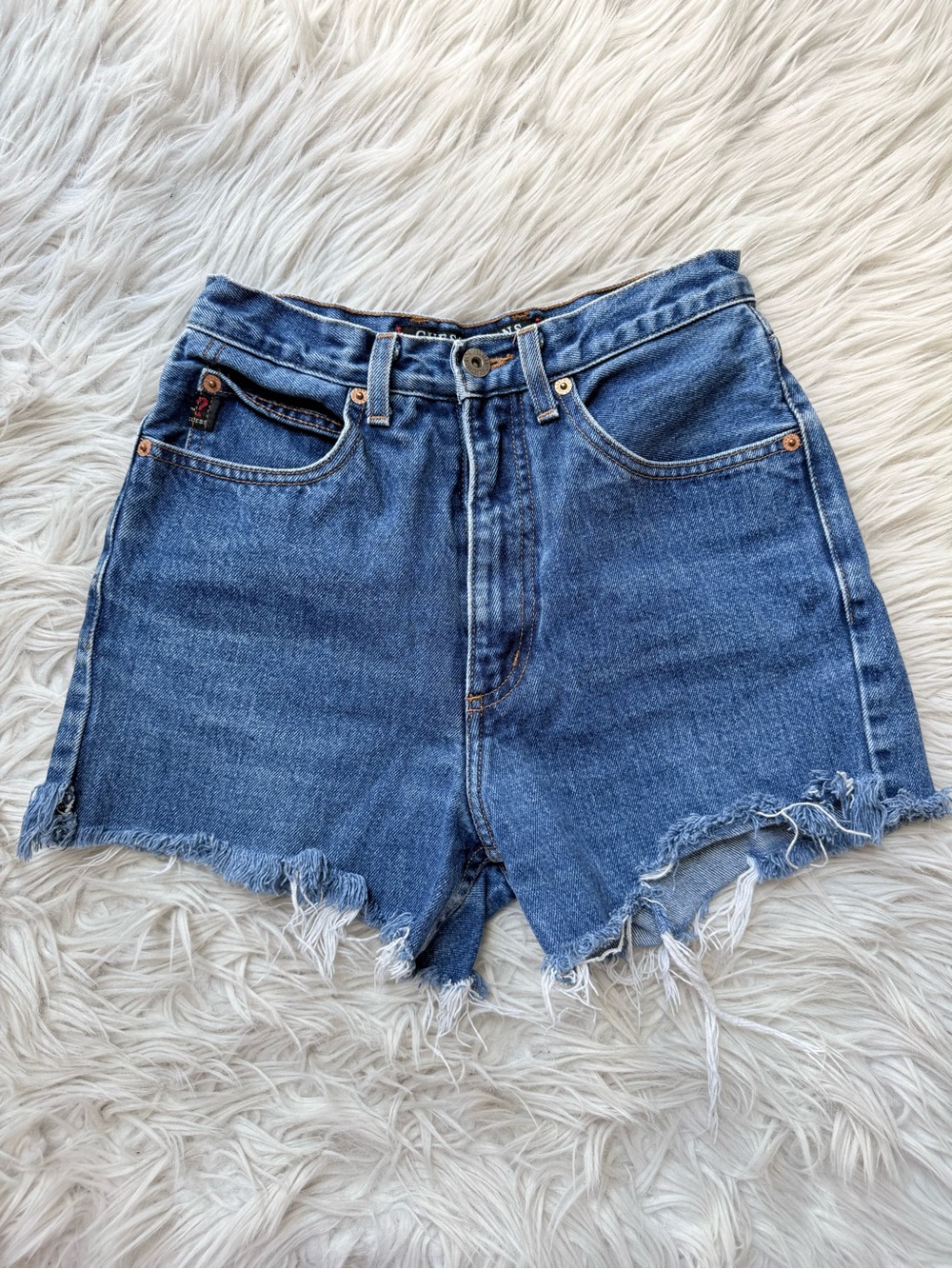 Vintage GUESS 80s High-Waist Blue Denim Raw Hem Women Jean Shorts Jorts USA 28